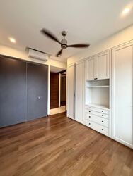 The Meyerise (D15), Condominium #587760001